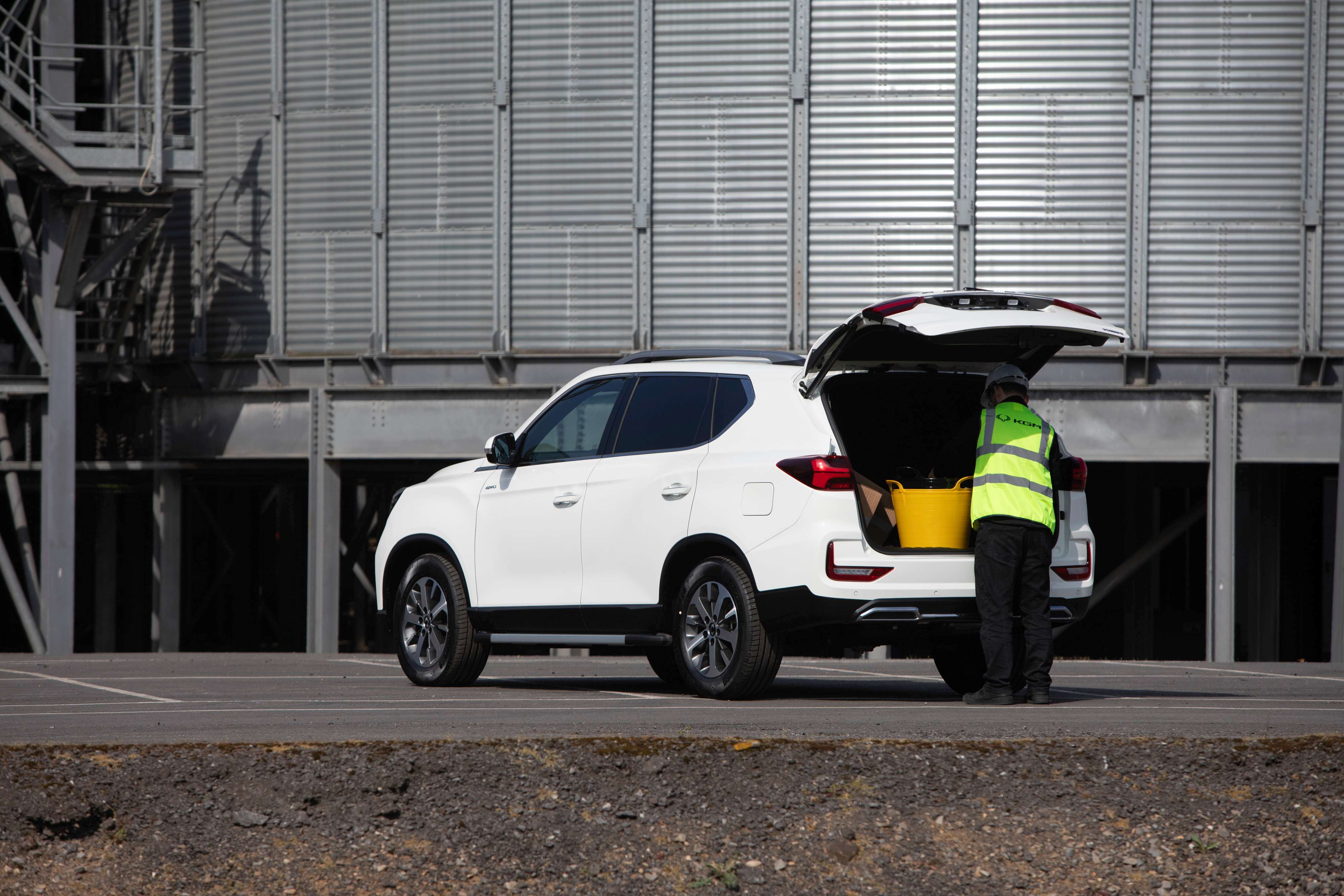 Rexton Van Conversion 132